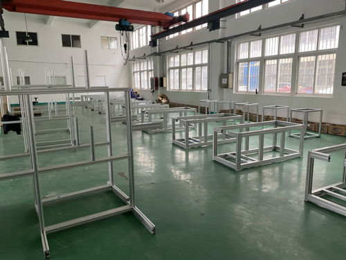 全自动医用外科口罩机 从尖刀视批量直销到跨界应用的探索